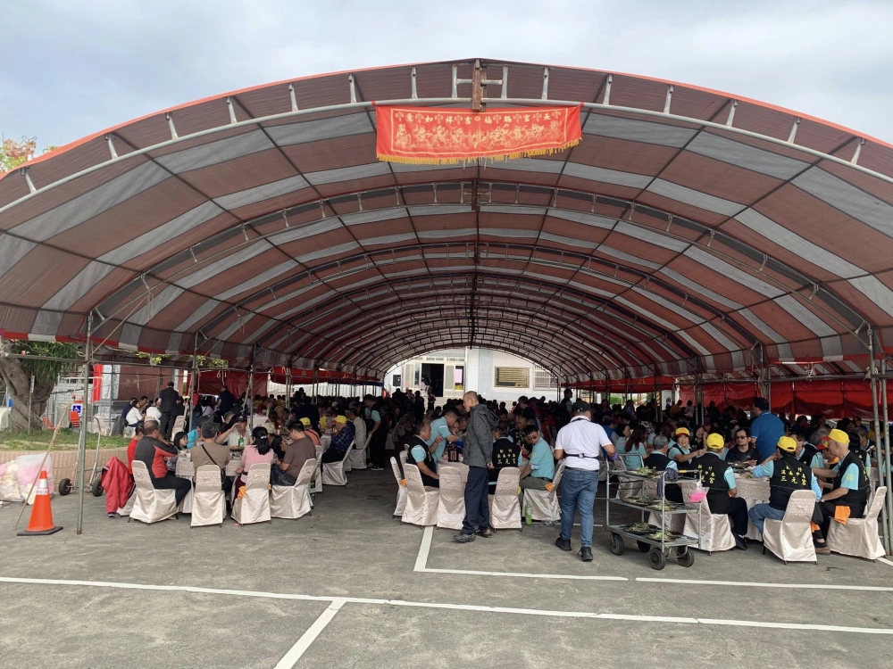 溪南中崙 三元宮 三官大帝慶典活動｜慶典啤酒車