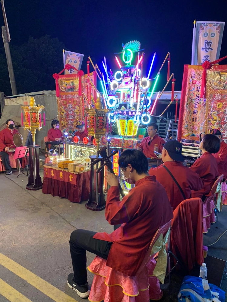 塗褲 尊承社 謁祖進香大典｜進香啤酒車