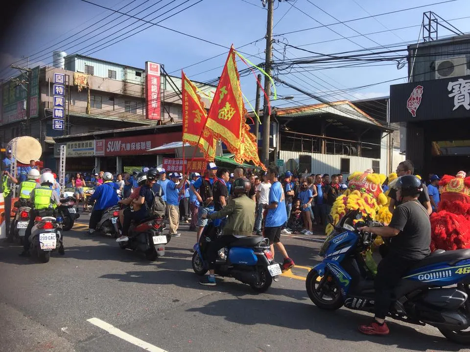 新店寶億土地開發 慈龍宮遶境｜行動啤酒車