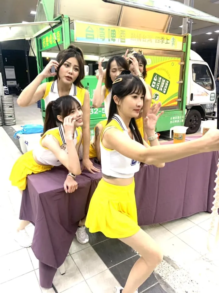 豐原 開葷聯歡晚會｜晚會啤酒車