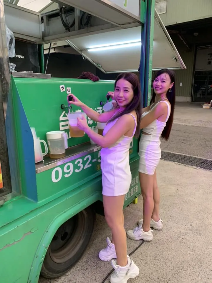 東野精機股份有限公司 中秋音樂啤酒烤肉趴｜烤肉啤酒車