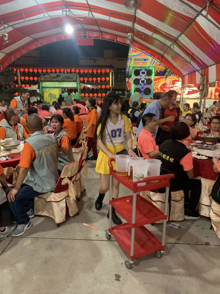 園新龍宮 池府王爺聖誕福宴｜福宴啤酒車