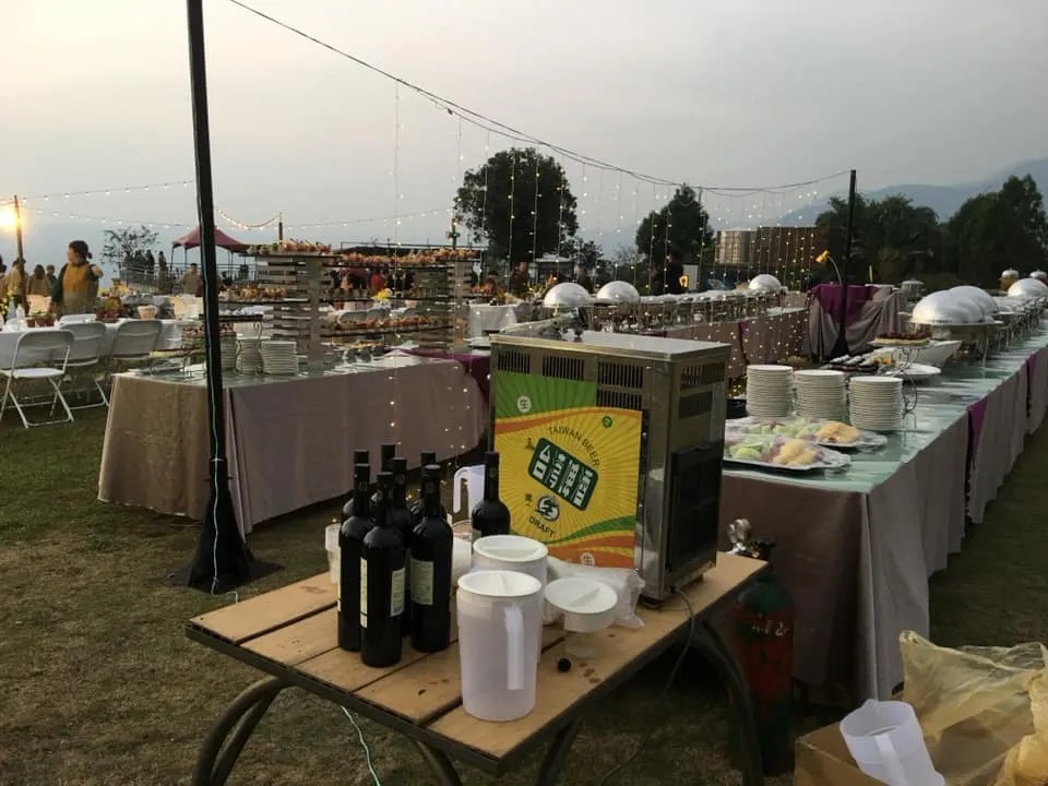 虎嘯山莊 歐式浪漫婚宴｜婚宴啤酒車