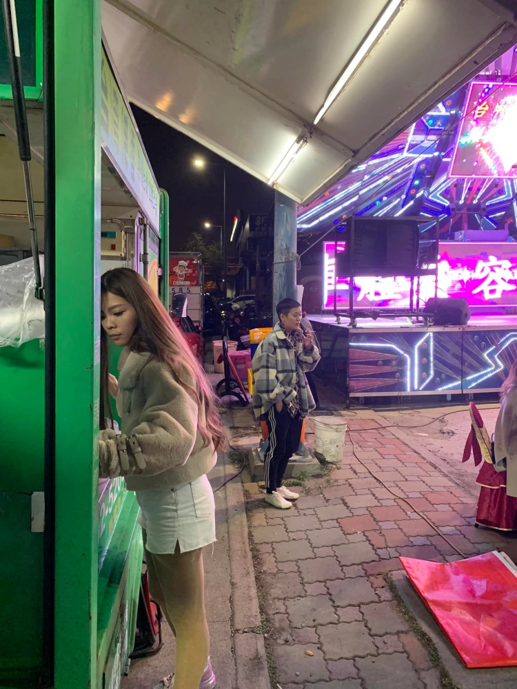 脂板前企業碧鋭特車體美容 春酒聯歡晚會｜春酒啤酒車