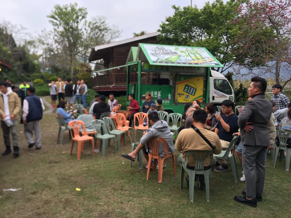 信義鄉 望鄉部落｜行動啤酒車