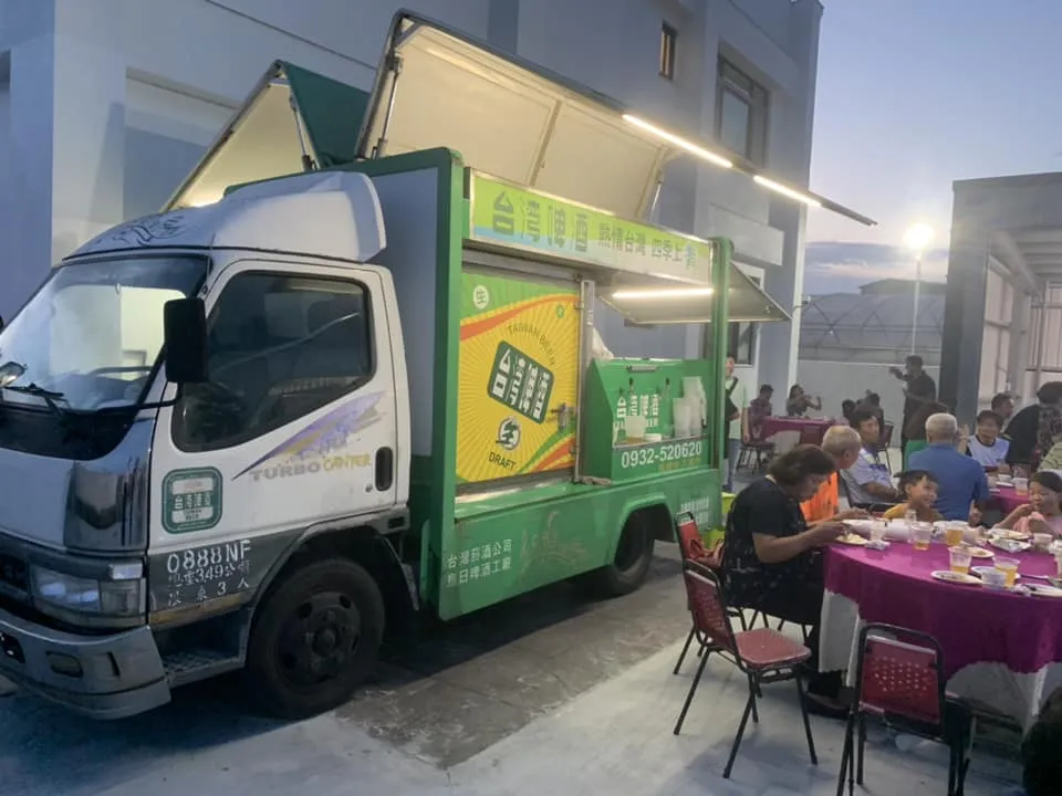 大村鄉擺塘橫巷 新居落成 ｜宴客啤酒車