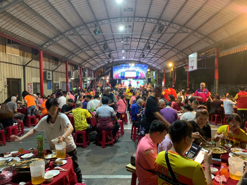 潭子 天虚宮 蘇府王爺 聖誕慶典｜慶典啤酒車