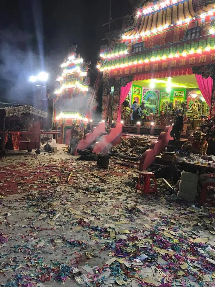 新店寶億土地開發 慈龍宮遶境｜行動啤酒車