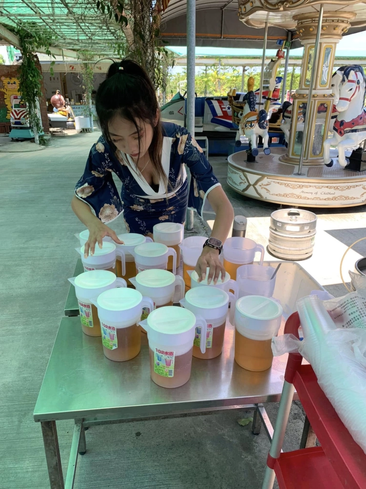 台灣佳能公司 烤肉聯誼活動餐會 社花園｜餐會啤酒車