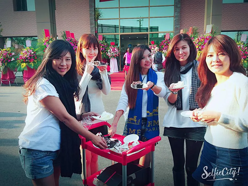 五綸織造公司 三廠成立暨三十週年慶｜週慶活動啤酒車