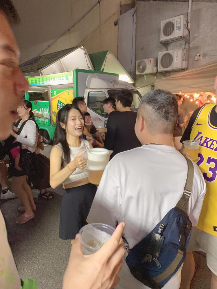 永慶不動產 中秋歡慶烤肉趴｜烤肉啤酒車