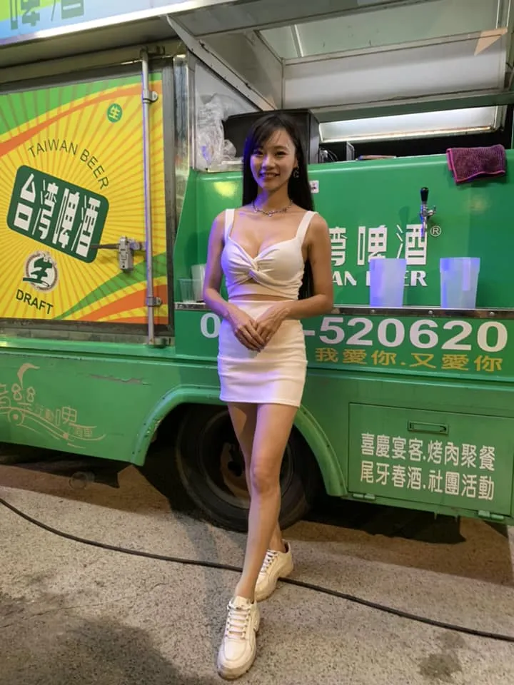 東野精機股份有限公司 中秋音樂啤酒烤肉趴｜烤肉啤酒車