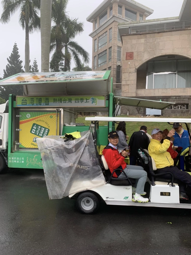 台中國際高爾夫俱樂部｜活動啤酒車