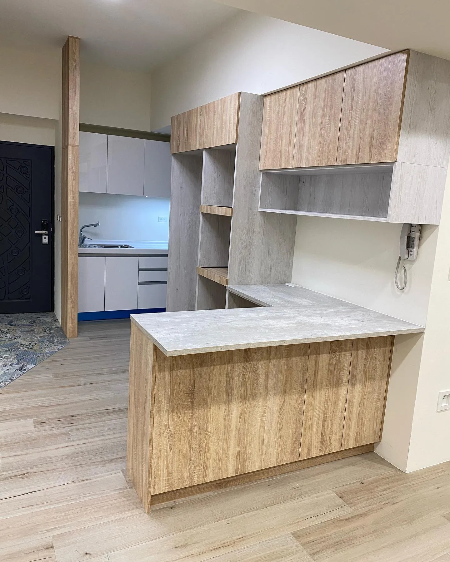 廚房系統櫃｜櫥櫃訂製｜電器收納｜住家空間規劃