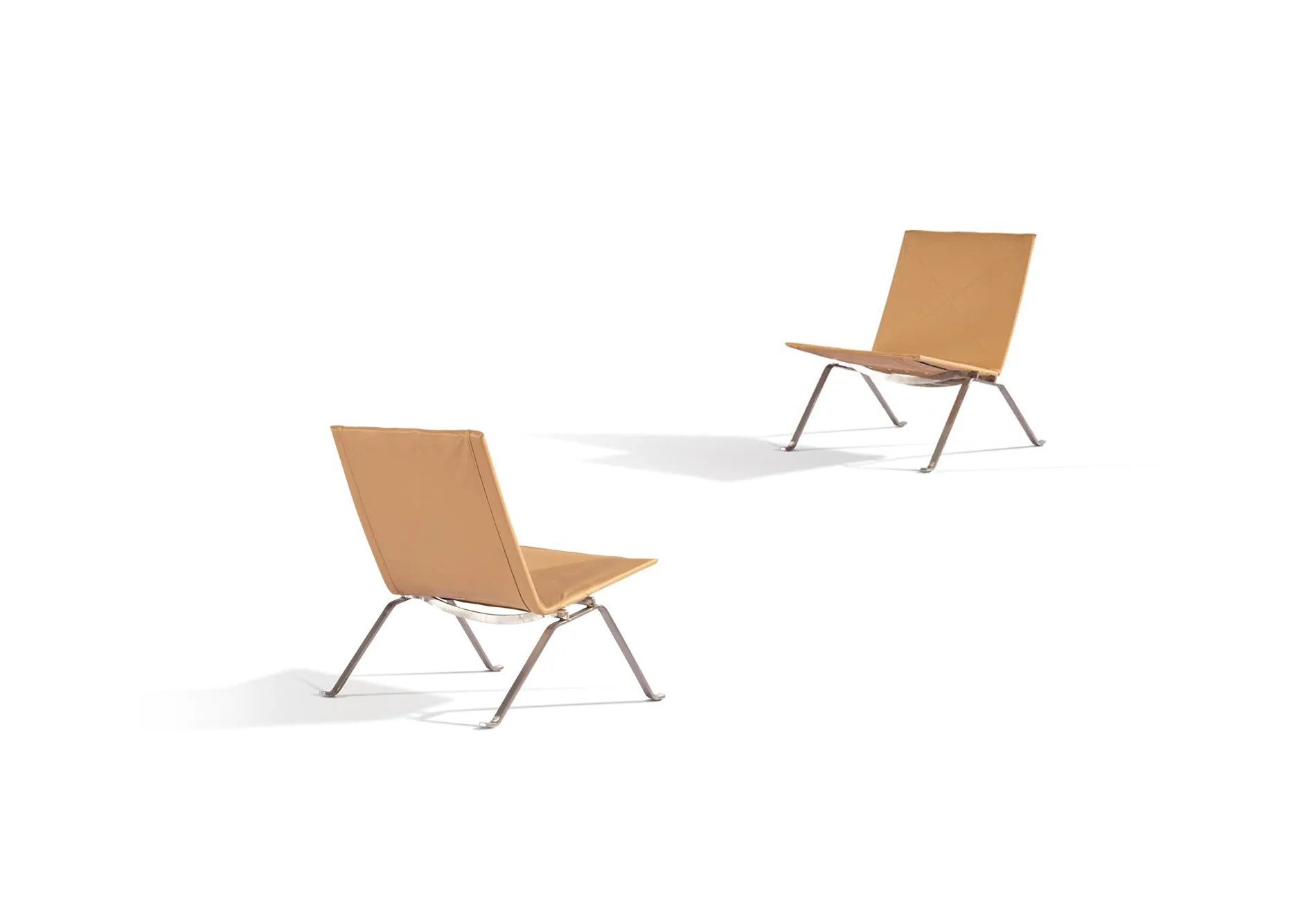 YU22 lounge chair