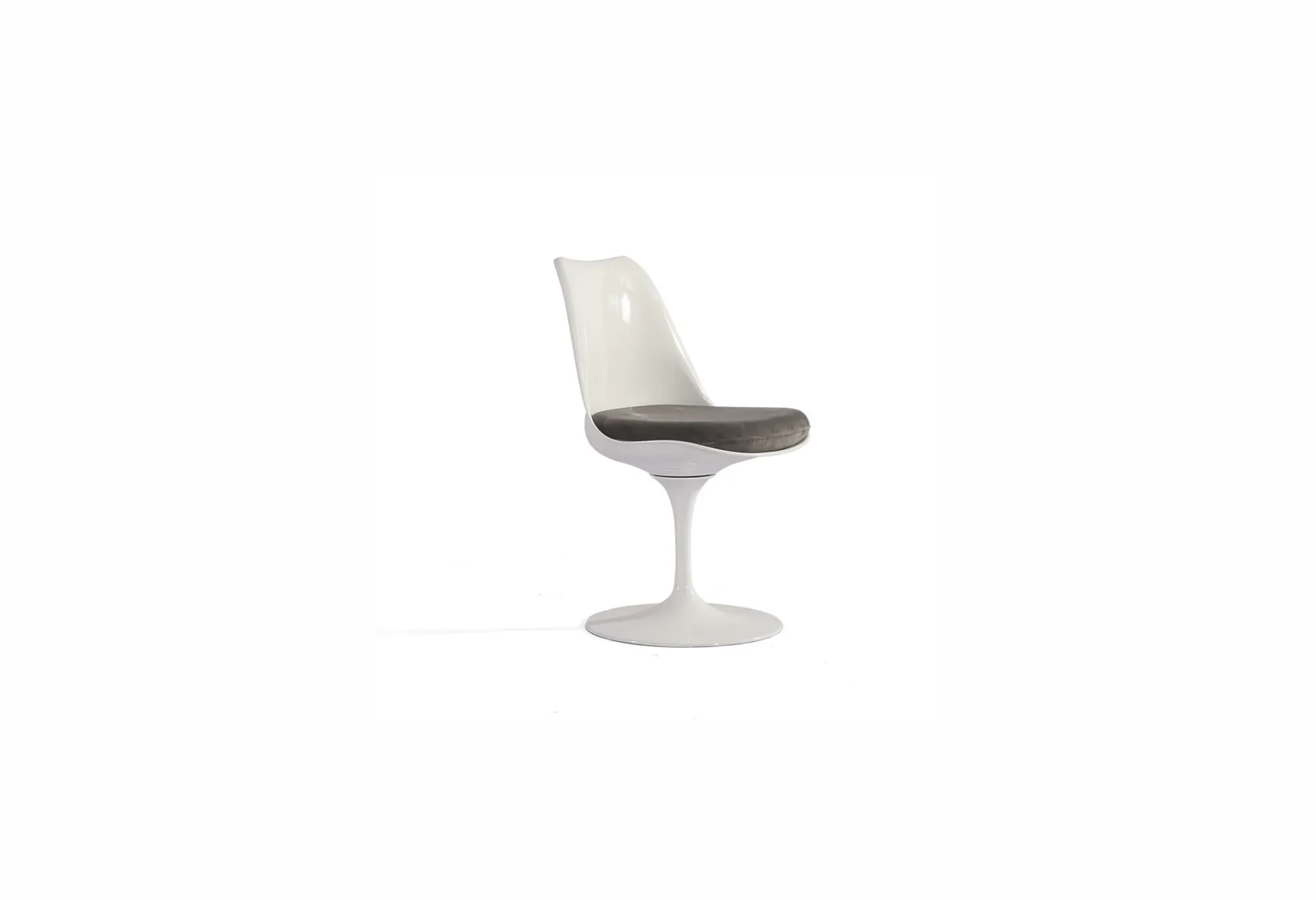 YU7464 Tulip chair