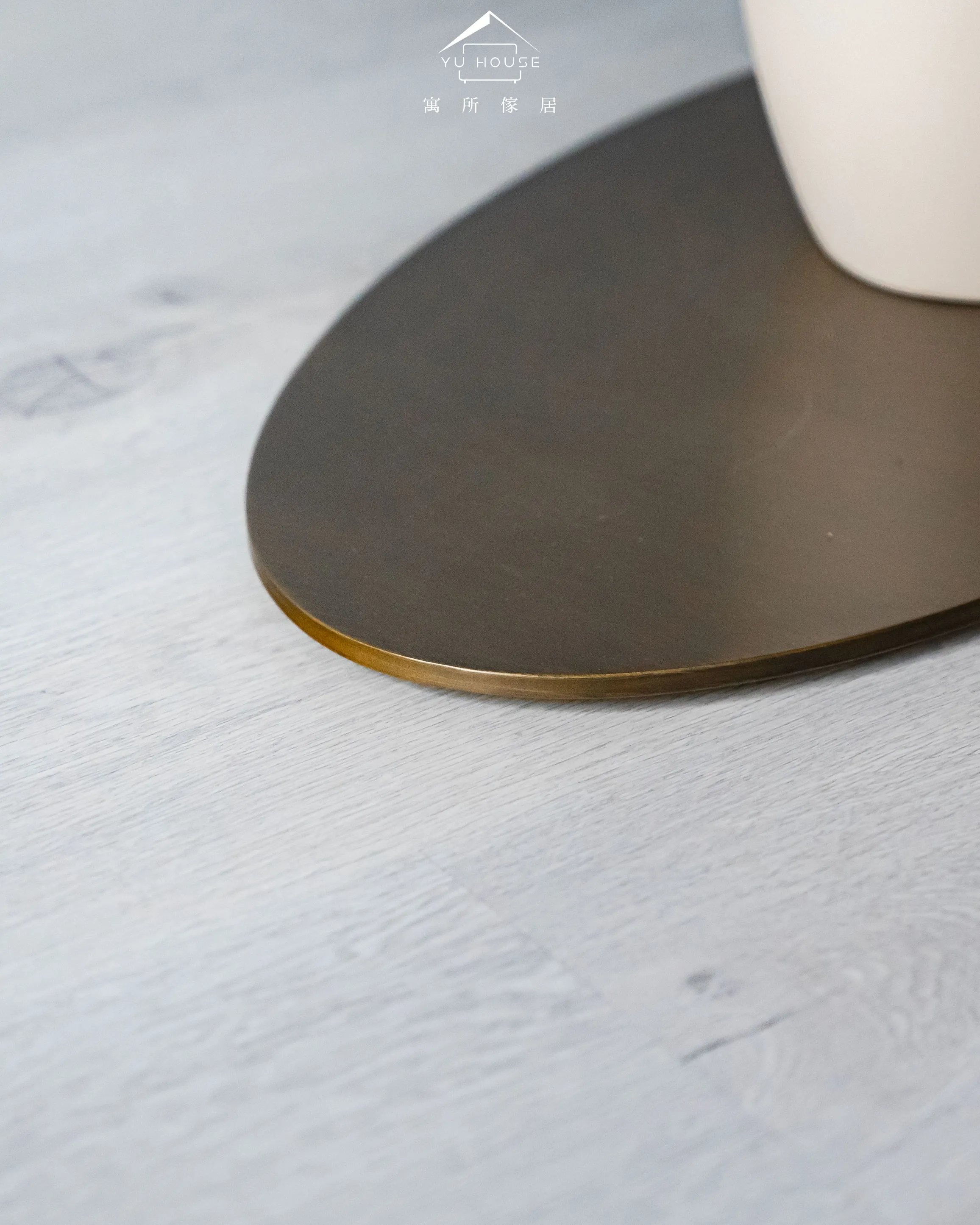 白色大理石茶几