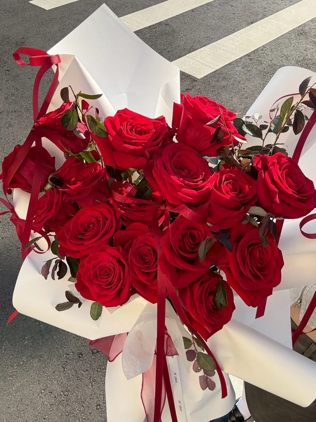 厄瓜多爾紅玫瑰花束