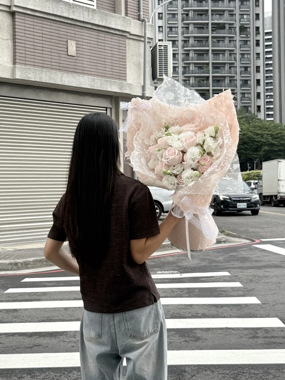 蕾絲進口鮮花大花束