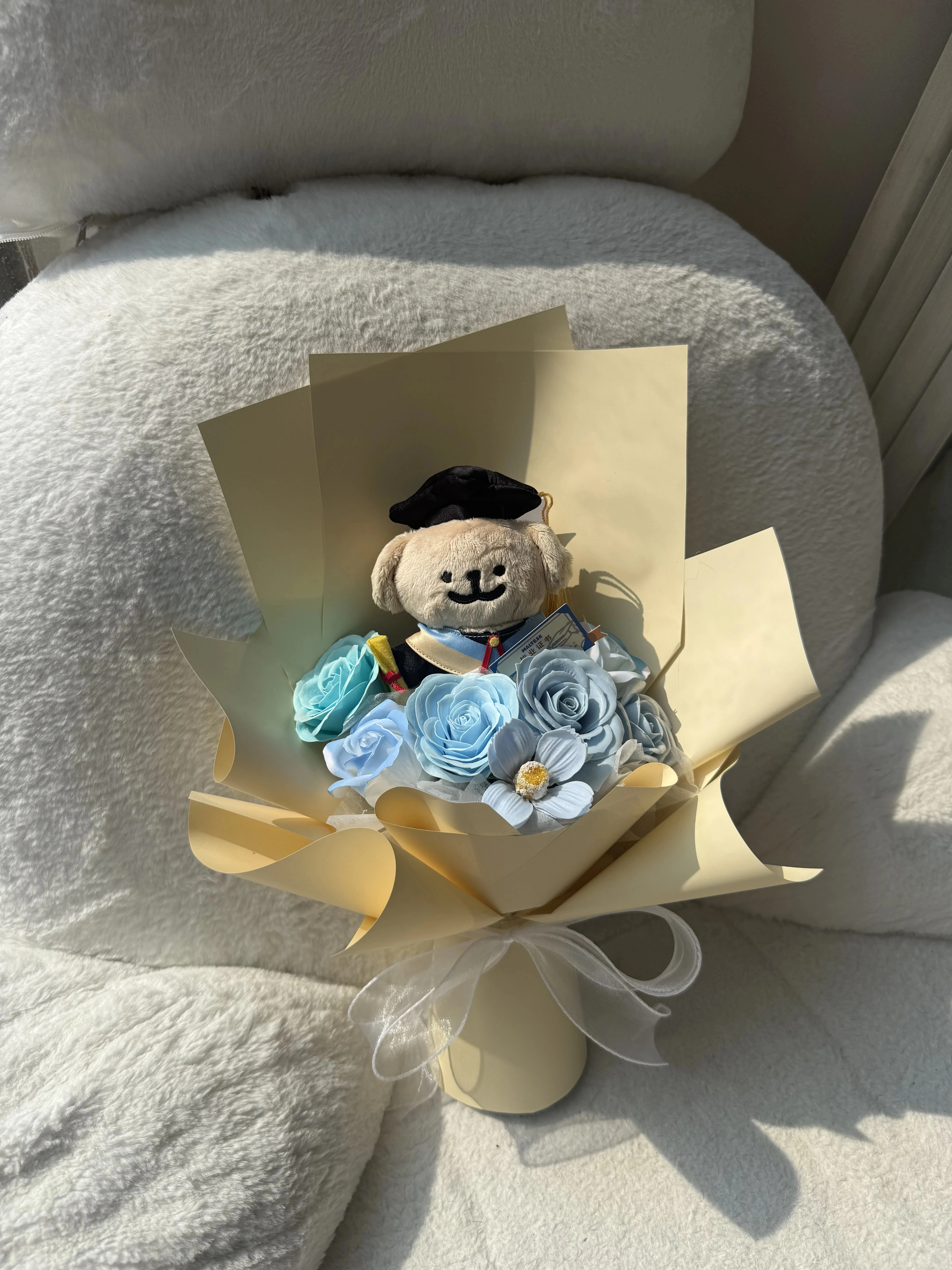 線條小狗畢業花束