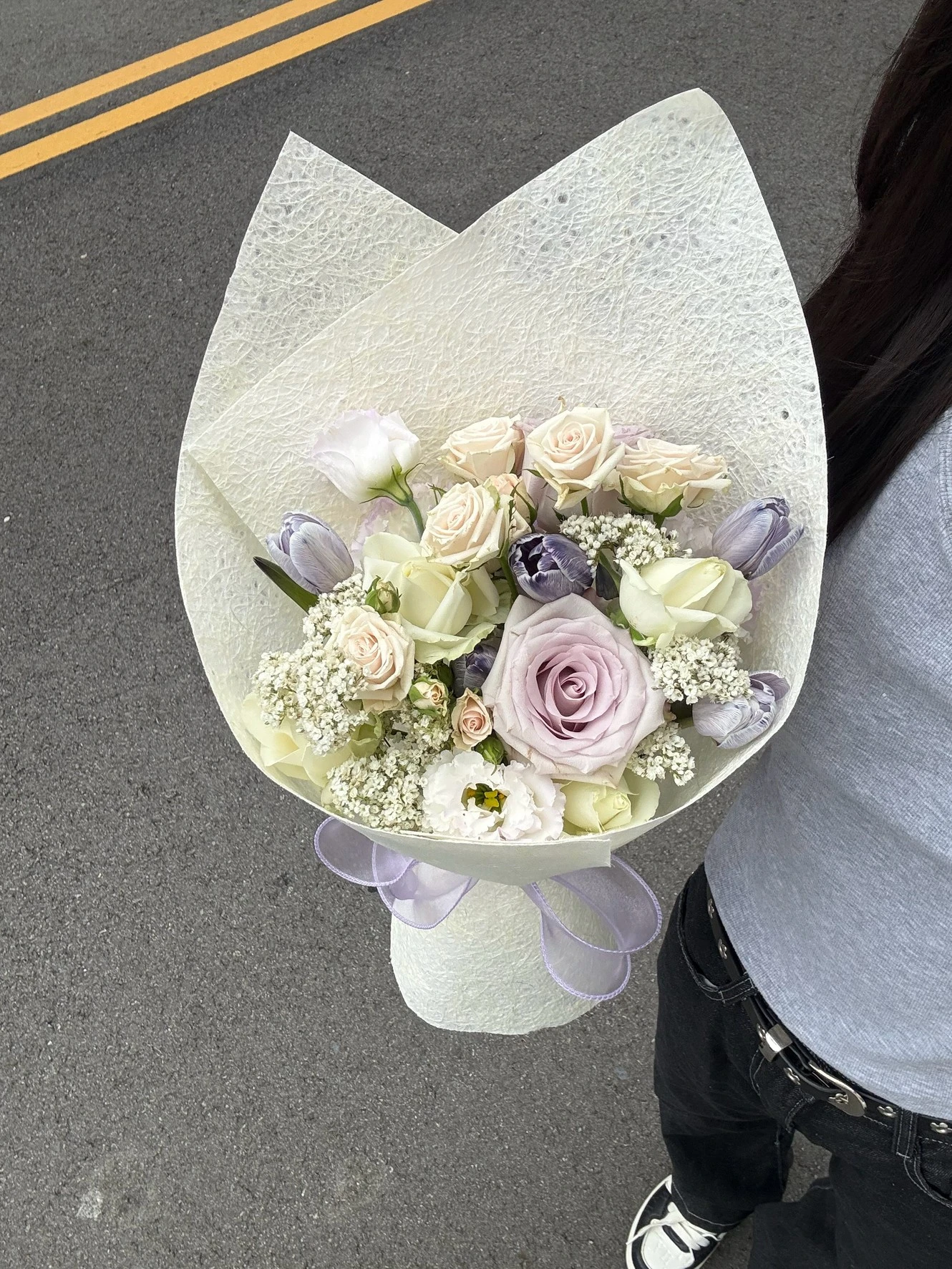 紫鬱金香玫瑰花束