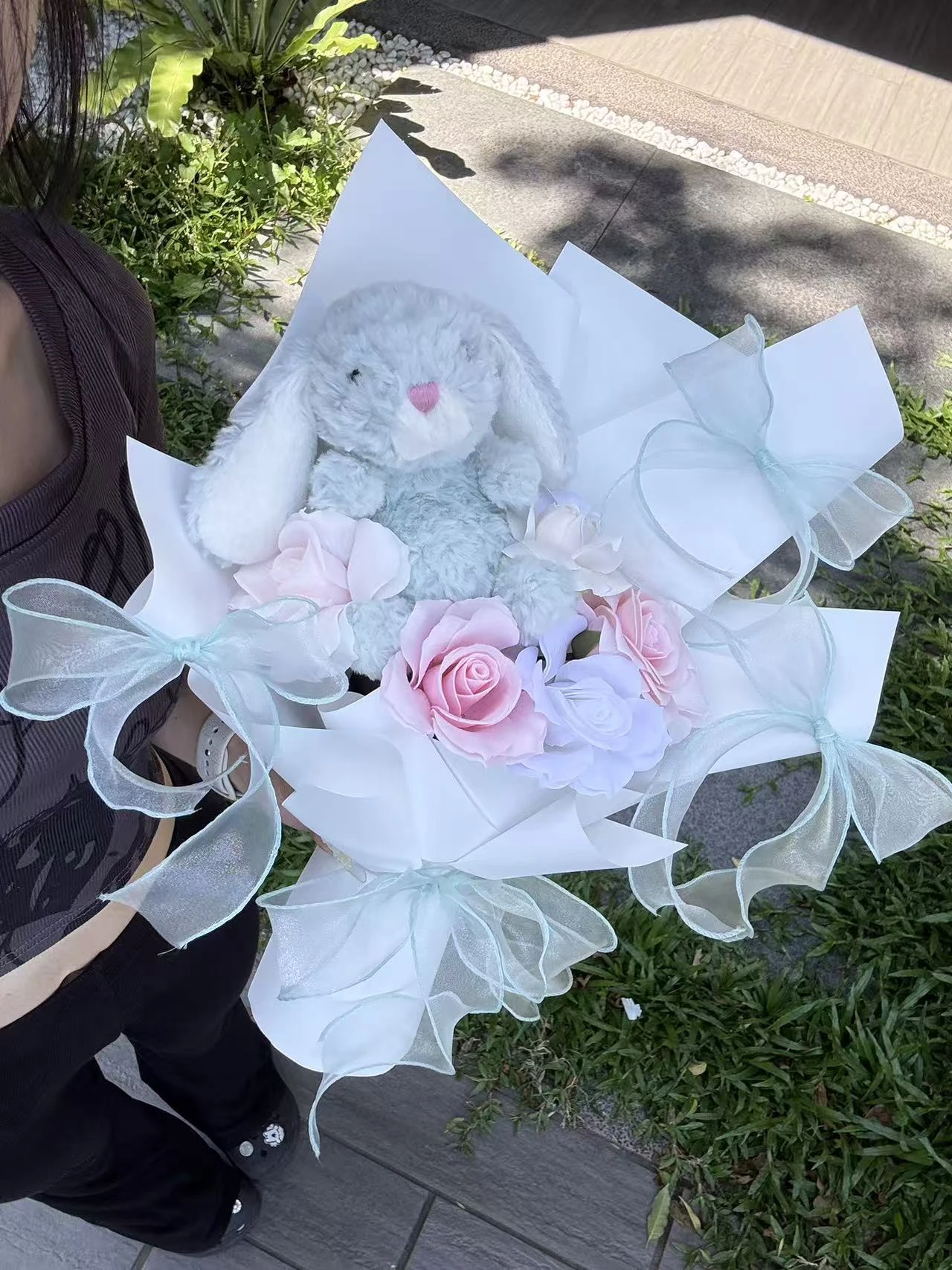 薄荷美味兔玫瑰香皂花束