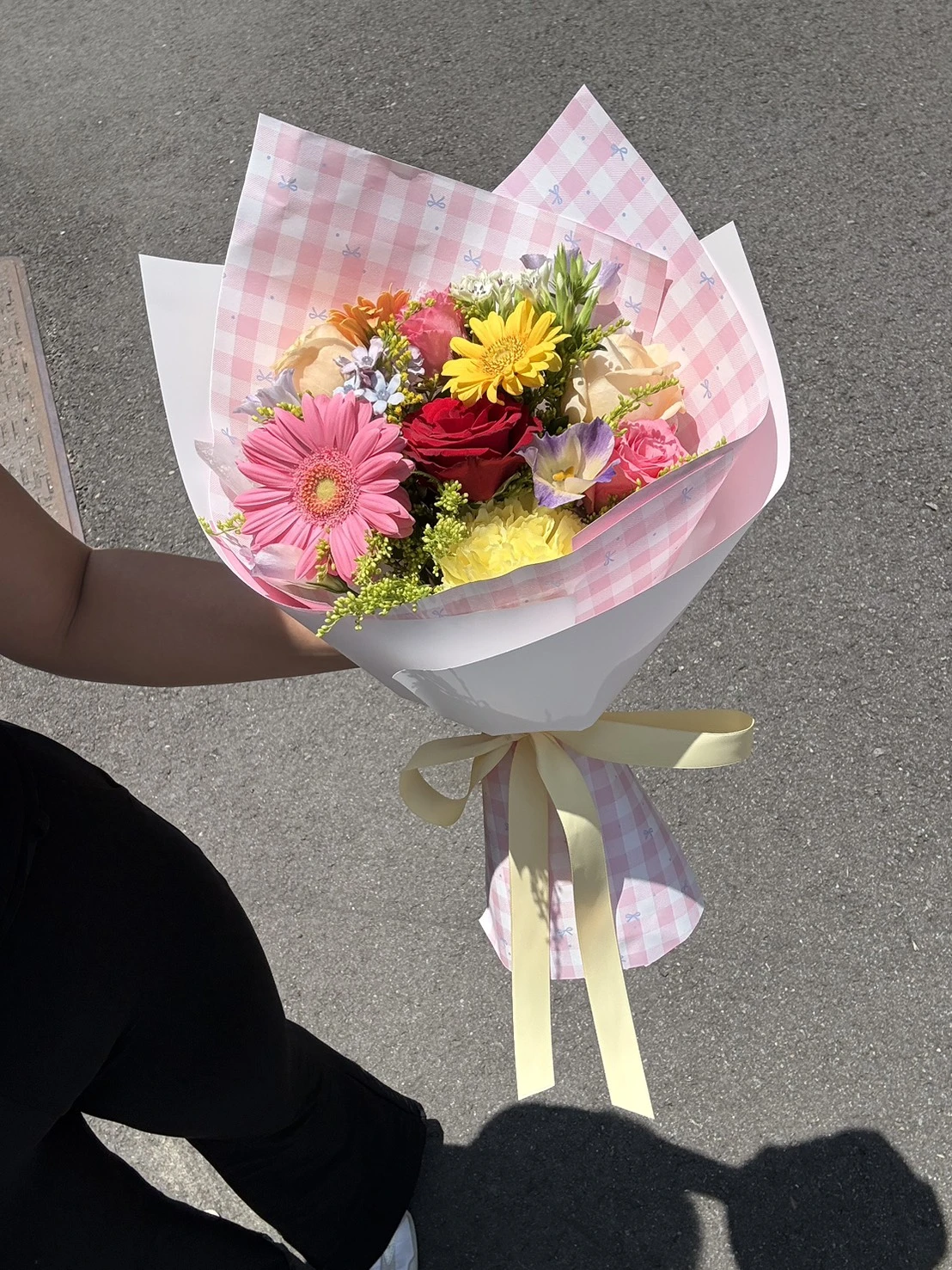 格子鮮花花束