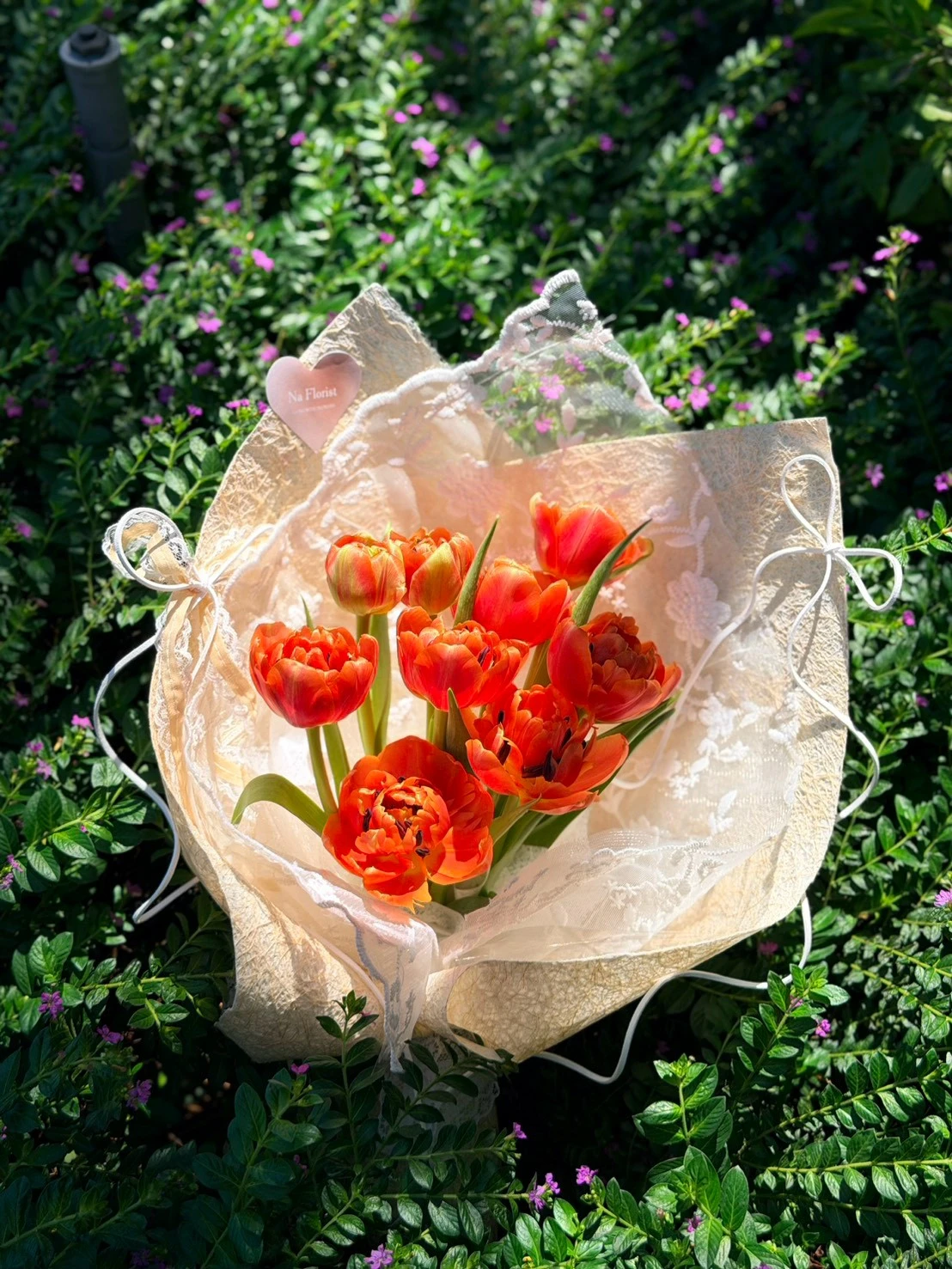 重瓣鬱金香鮮花花束