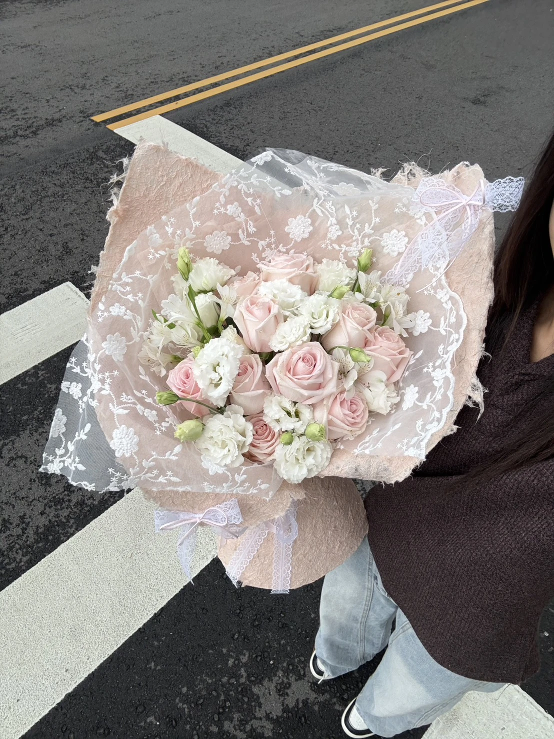 蕾絲進口鮮花大花束