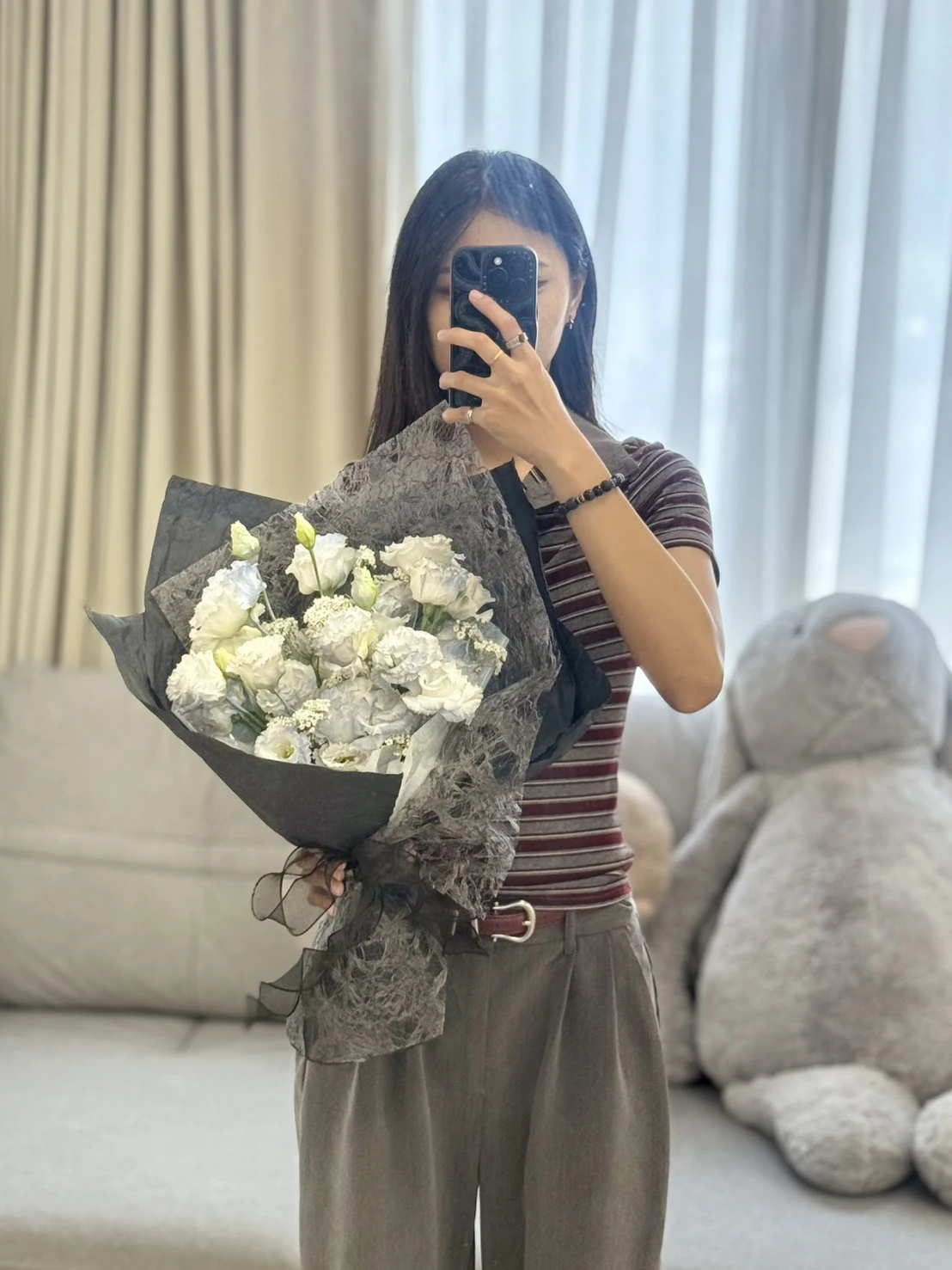 白桔梗黑系鮮花花束