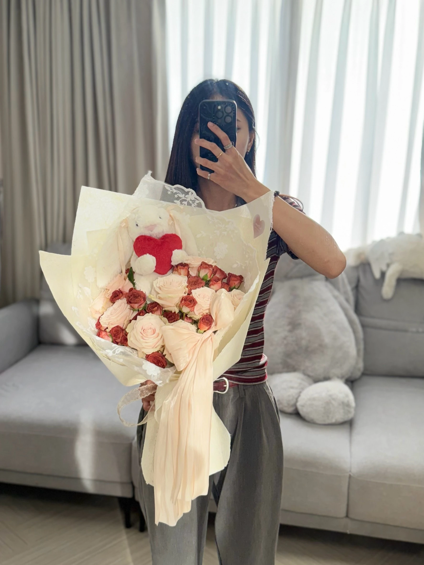  Jellycay愛心兔蕾絲卡布奇若花束