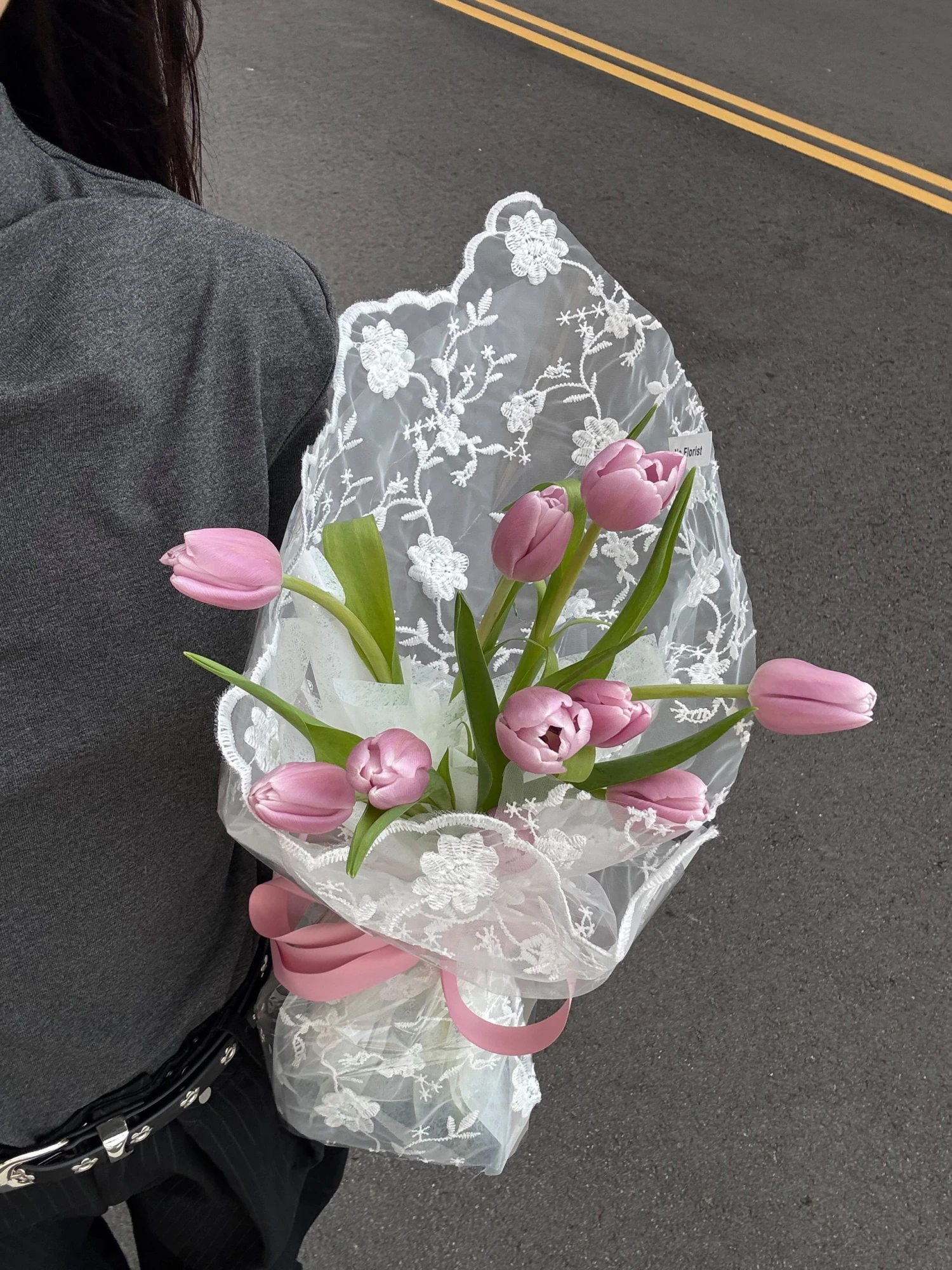 小紅書鬱金香鮮花