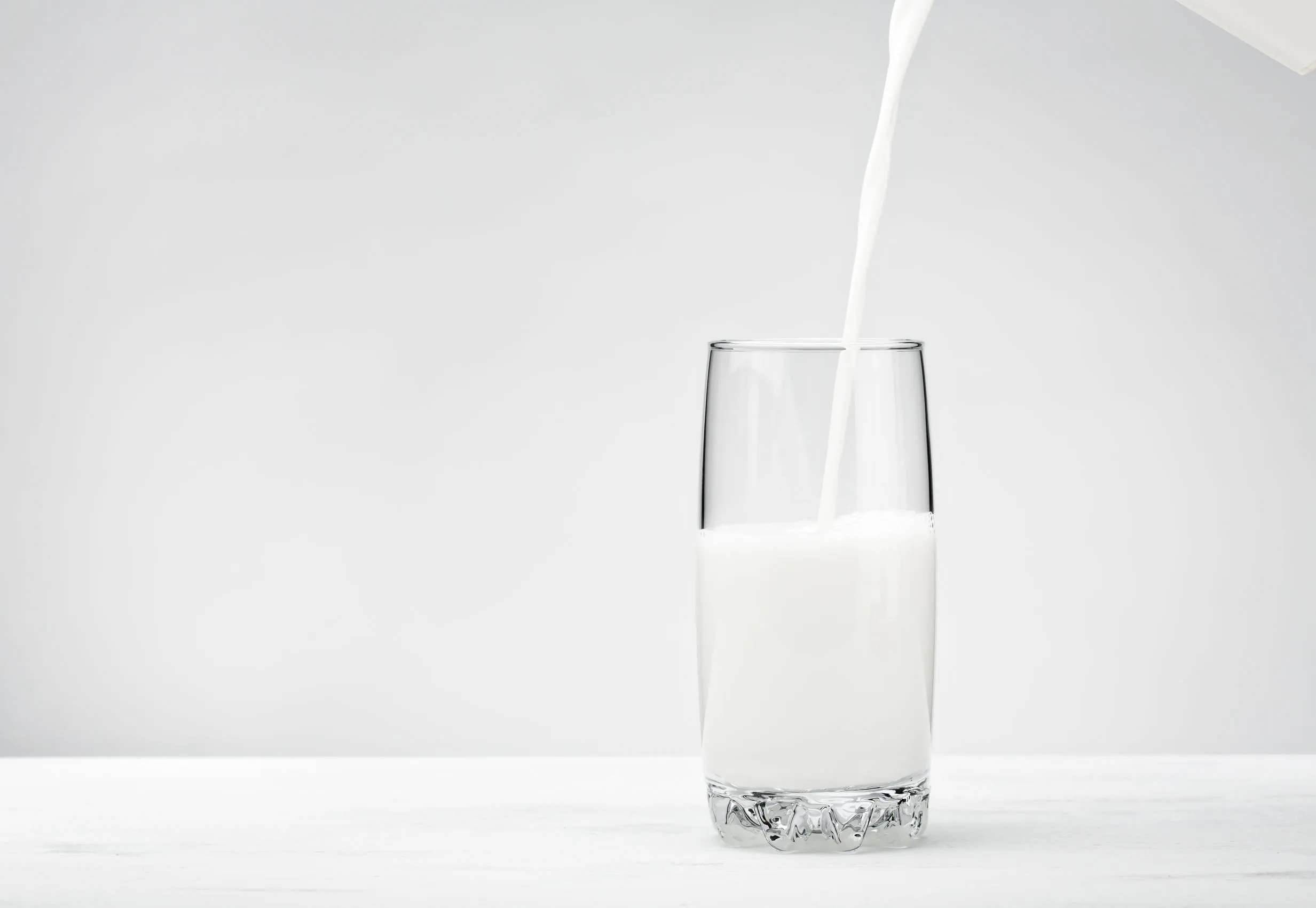 牛奶+雞蛋也上榜？醫師：這3種「偽健康」早餐，你可能天天都在吃