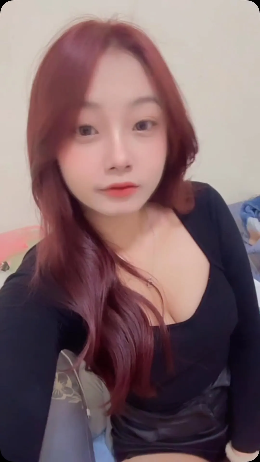 膚色直接白兩階，超顯白髮色 - 嘉義染髮｜西區染髮