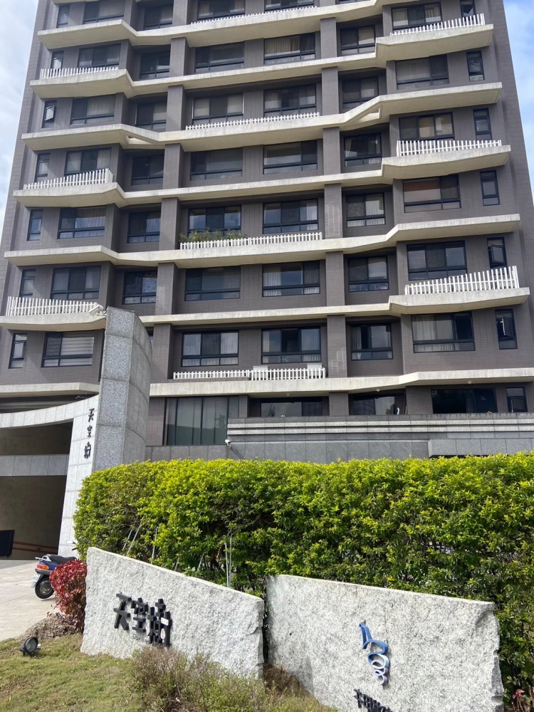 天空樹磁磚修補