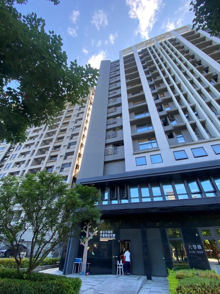 三峽社區磁磚修繕