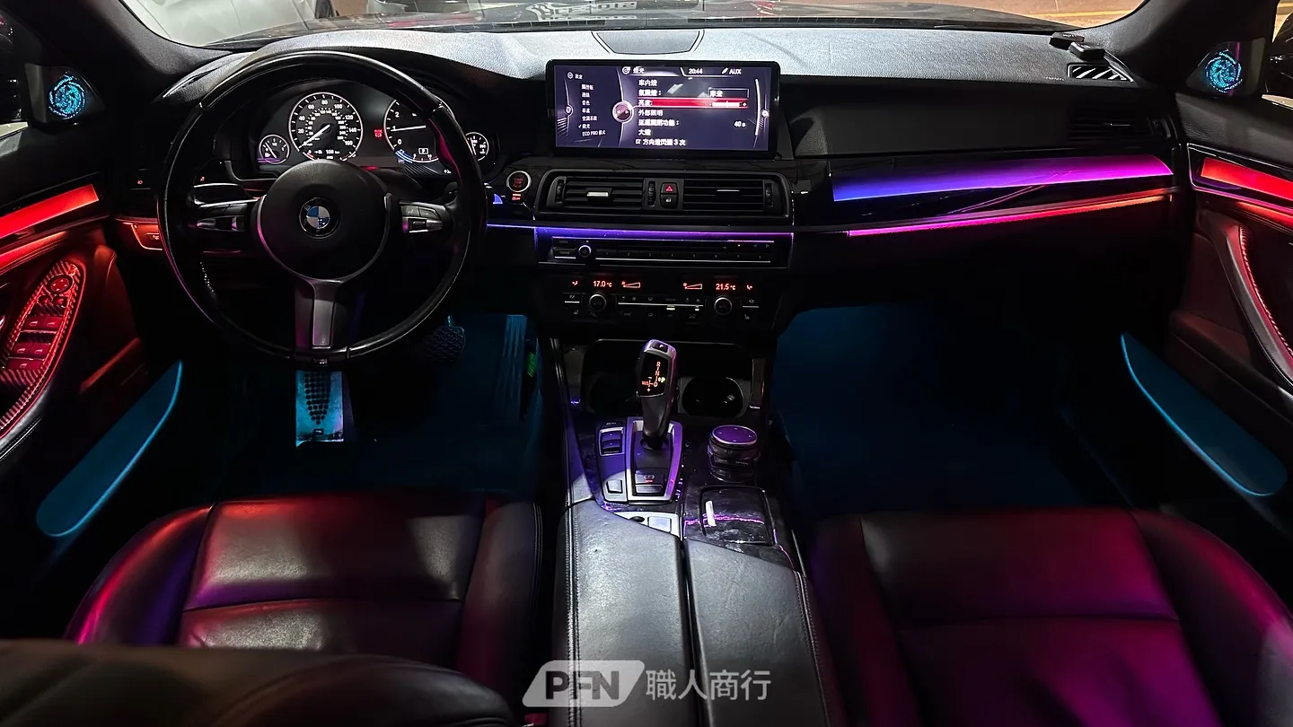 〔BMW F10〕新款動態光影氣氛燈