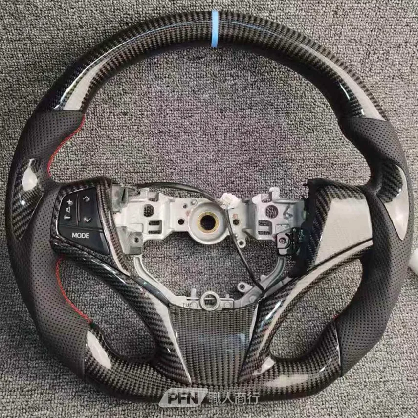 TOYOTA Yaris 方向盤