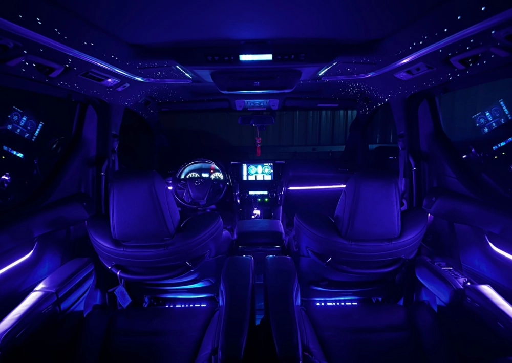 TOYOTA ALPHARD 氣氛燈