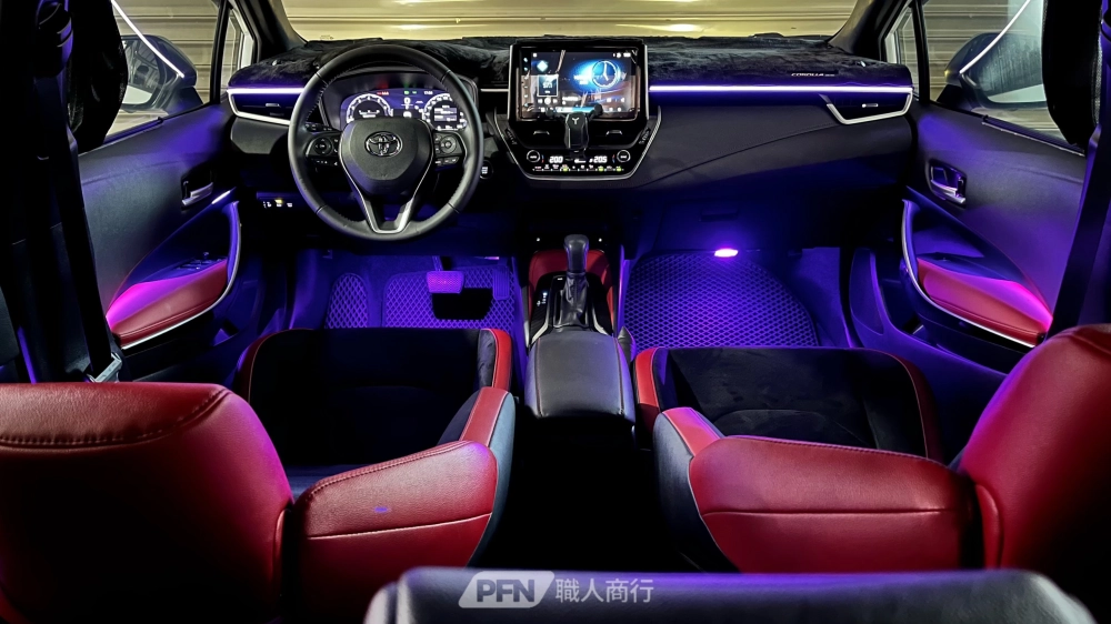 TOYOTA AURIS 氣氛燈