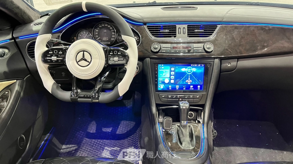 Mercedes-Benz CLS 安卓機