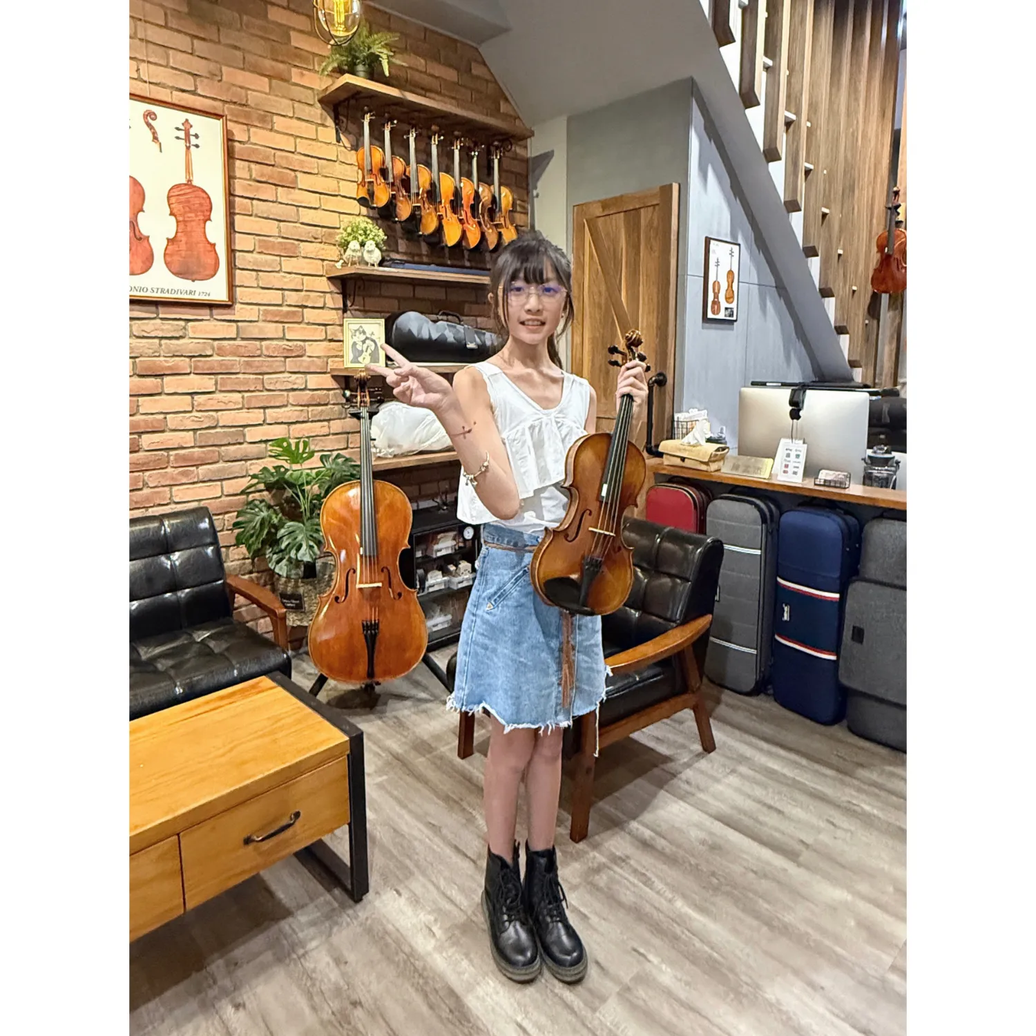 感謝吳小姐帶妹妹來店選購 [專業手工系列] 小提琴