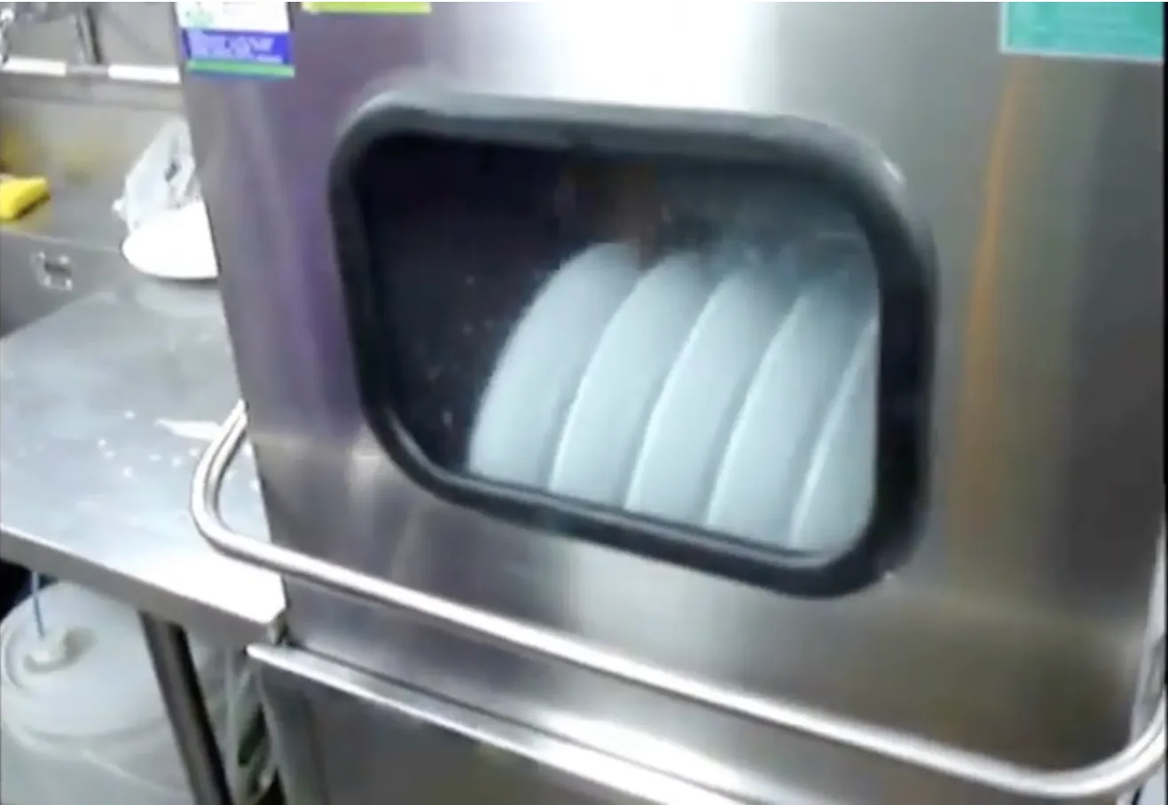 掀門式洗碗機-板橋車站環球購物中心