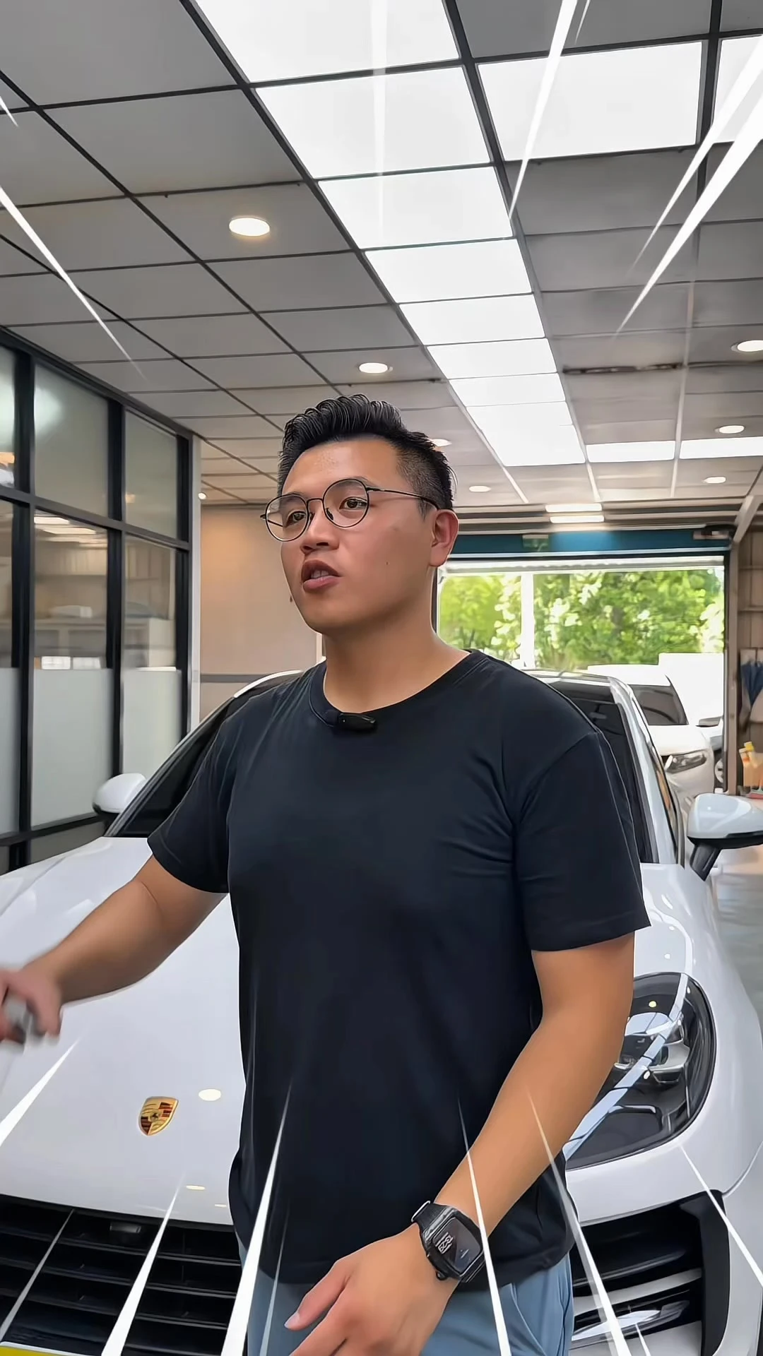 小改款 2020 Porsche Macan 2.0