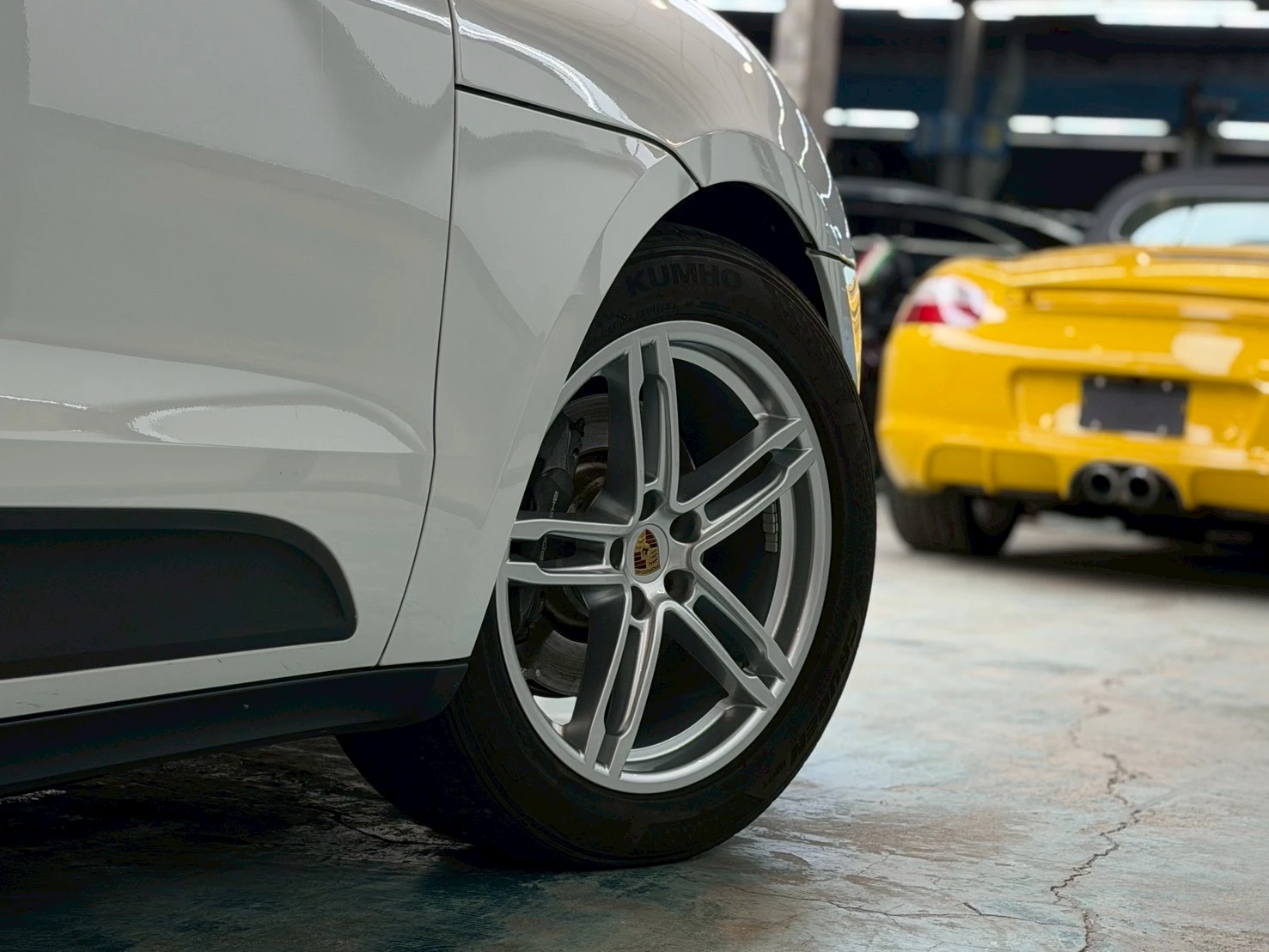 小改款 2020 Porsche Macan 2.0