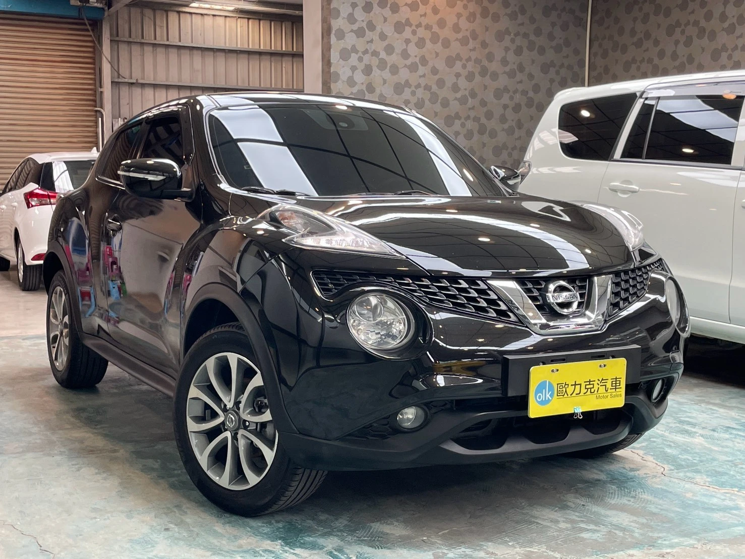 Nissan Juke 2015年 1.6自然進氣豪華版 黑色
