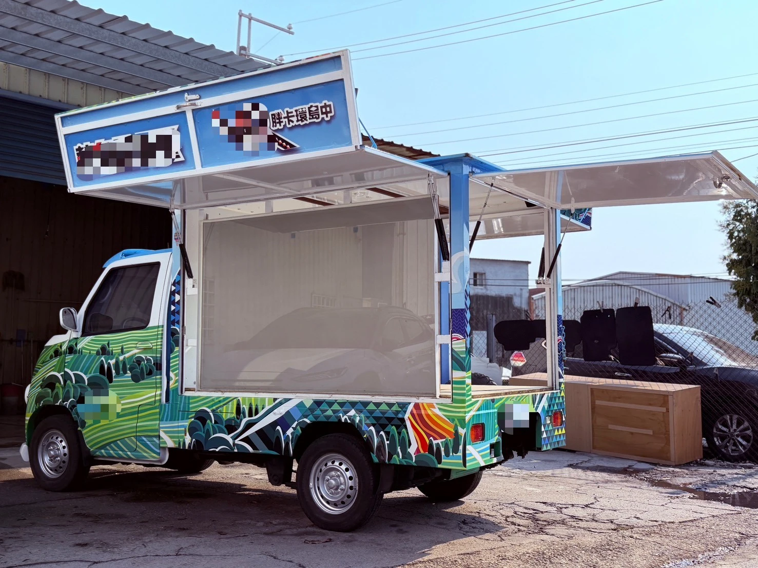 合法胖卡 半鷗翼餐車