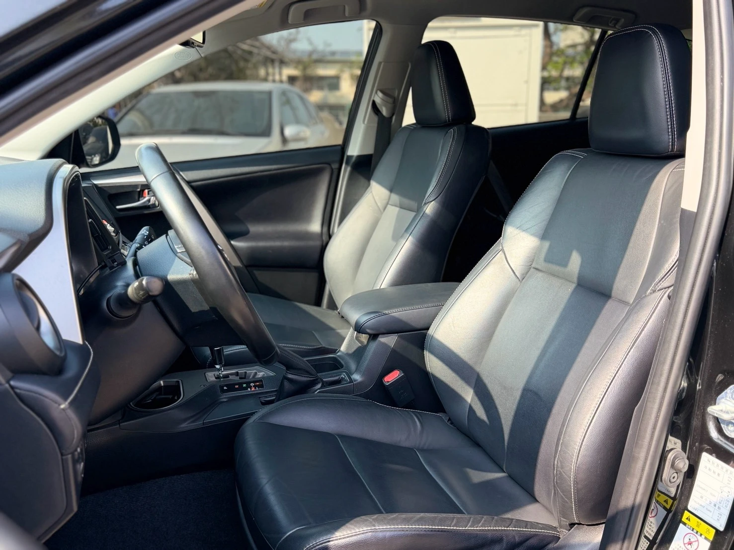 2018 4.5代 RAV4 2.0