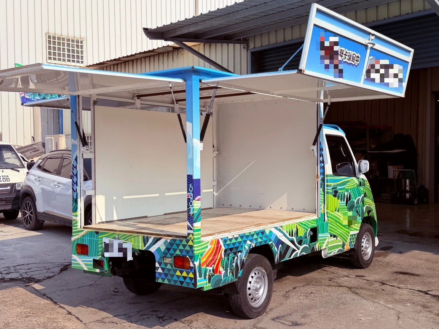 合法胖卡 半鷗翼餐車