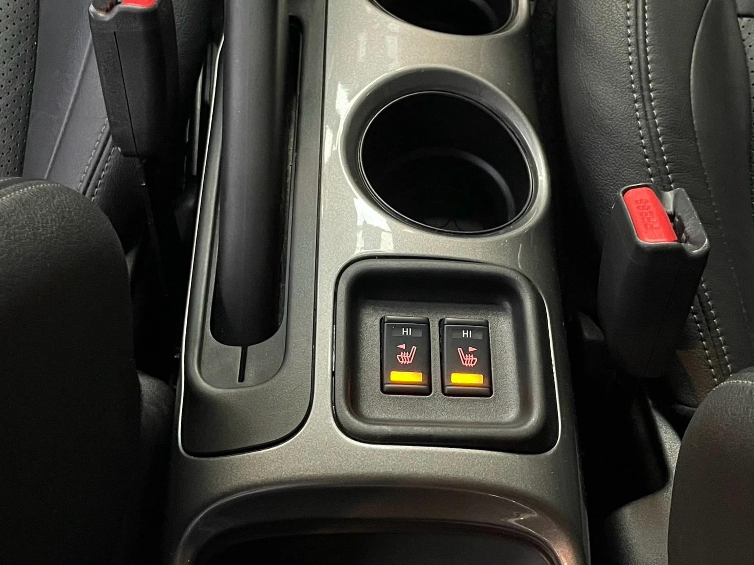 Nissan Juke 2015年 1.6自然進氣豪華版 黑色